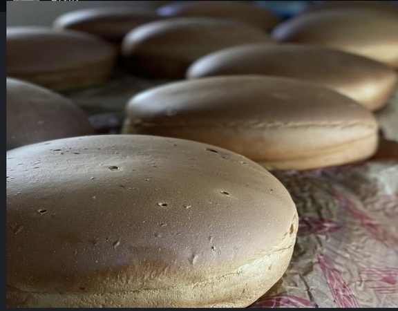 Ζύμωμα ψωμιού